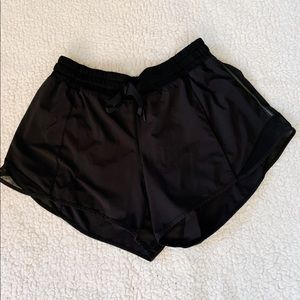 Lululemon hotty hot shorts